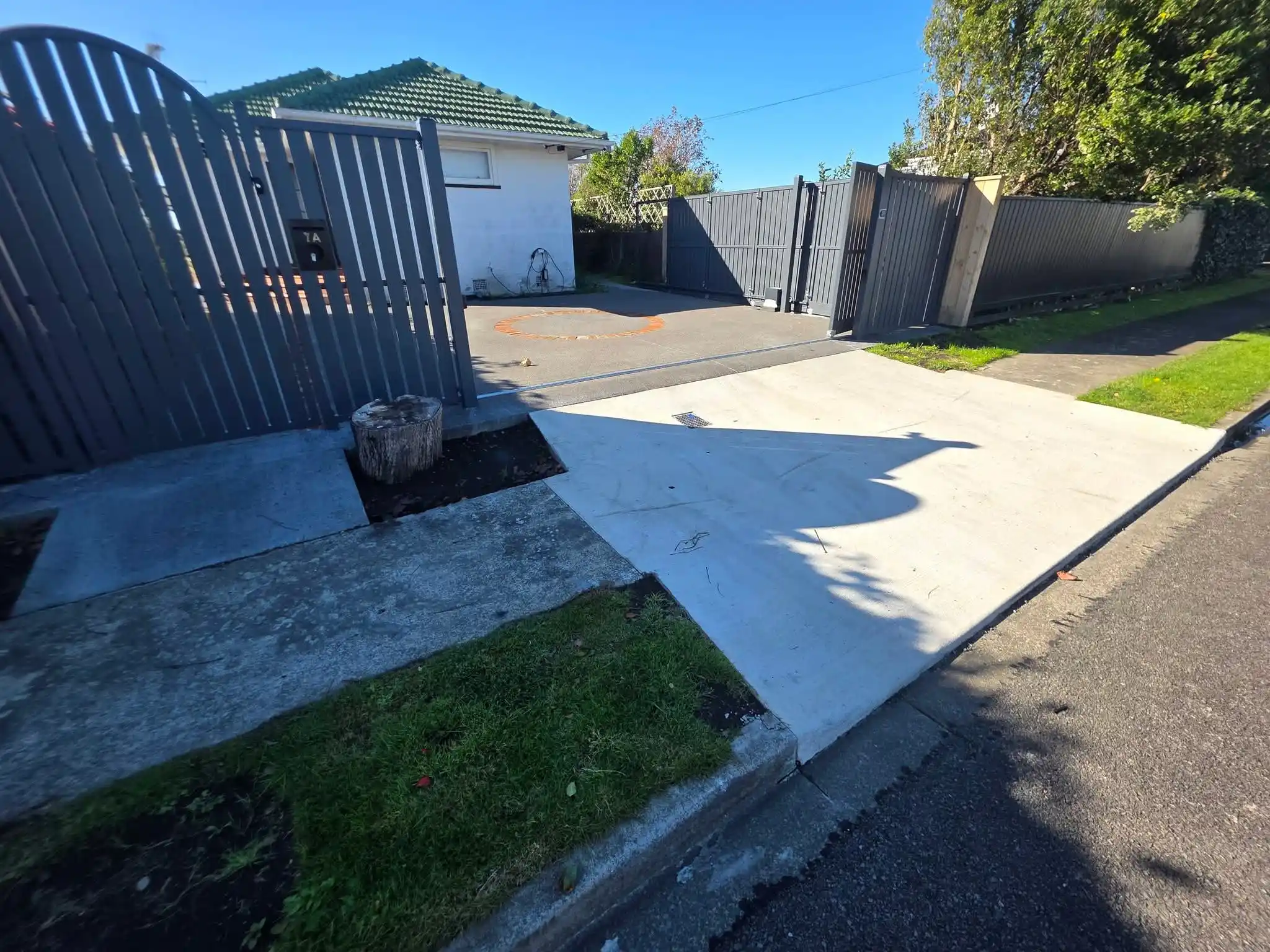 Fence and gate - EziBuild Whanganui